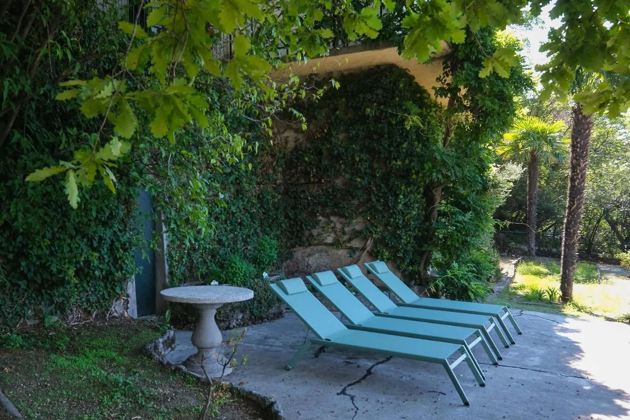 Villa Gina Varenna 0*,